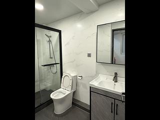 Causeway Bay - Cleveland Mansion 10