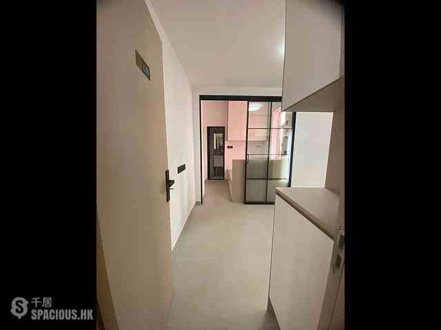Sai Wan Ho - 239, Shau Kei Wan Road 06