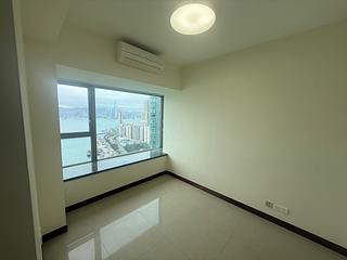 Kennedy Town - The Merton 08