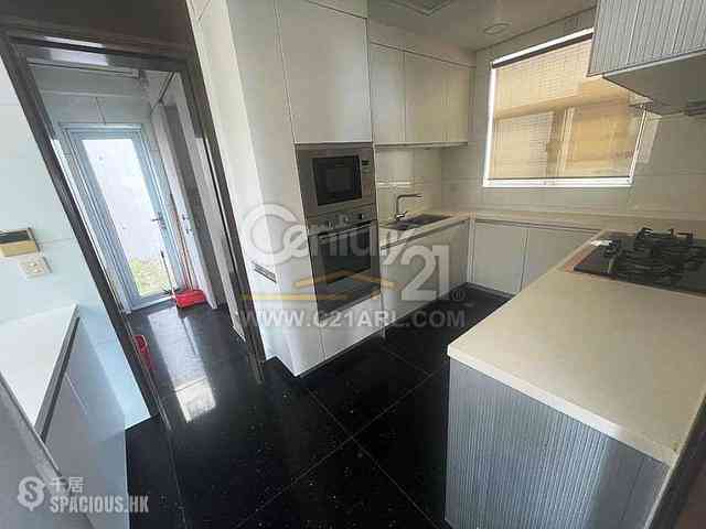 The Peak - Sunshine Villa 11