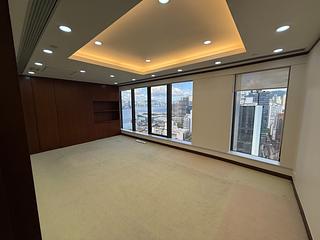 Admiralty - United Centre 03
