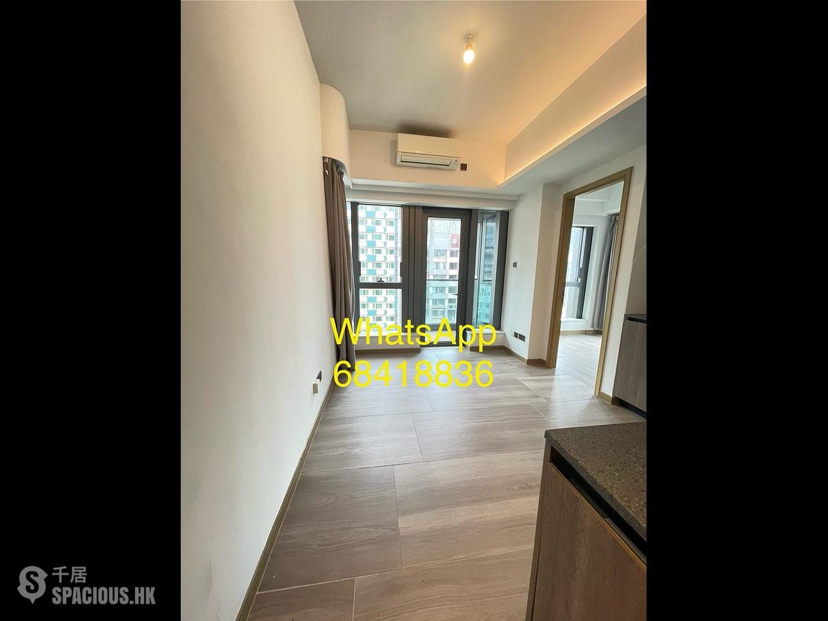 Sai Ying Pun - One・Artlane 01