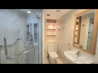 Mid Levels Central - Tregunter Block 1 04