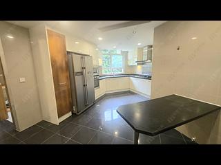 Mid Levels Central - Tregunter Block 1 09