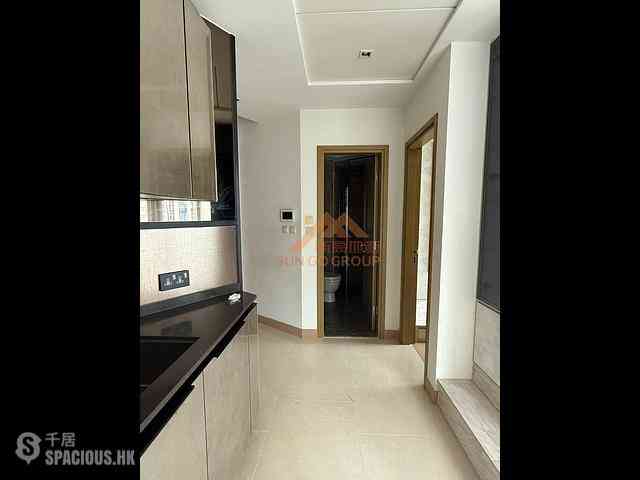 North Point - Victoria Harbour Phase 1B Tower 5 03