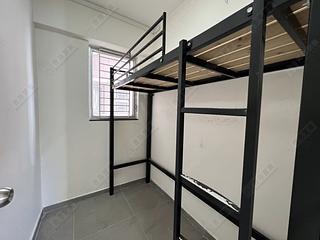 Ap Lei Chau - South Horizons Phase 2 Yee King Court (Block 8) 06