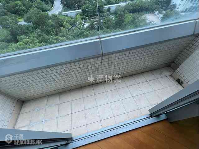 Tung Chung - Coastal Skyline Phase 1 Block 1 02