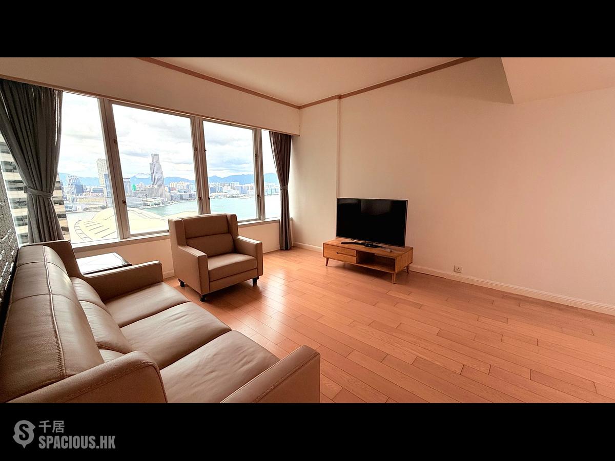 Wan Chai - Convention Plaza Apartments 01