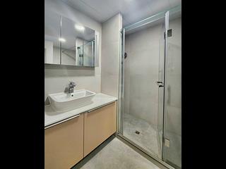 Wan Chai - Convention Plaza Apartments 06