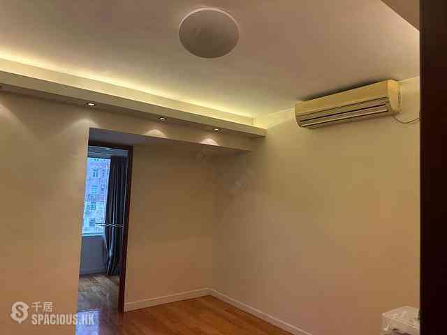 Sai Ying Pun - Hang Sing Mansion 01