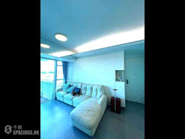 Tung Chung - Coastal Skyline Phase 4 Le Bleu Deux Block 5 03