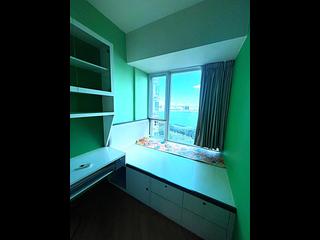 Tung Chung - Coastal Skyline Phase 4 Le Bleu Deux Block 5 07