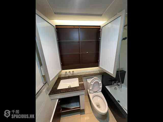 Tung Chung - Coastal Skyline Phase 4 Le Bleu Deux Block 5 10
