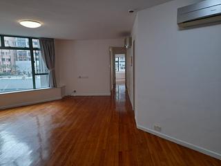 Mid Levels Central - Robinson Place Block 2 05