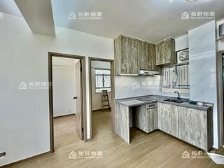 Quarry Bay - Dragon View House 02