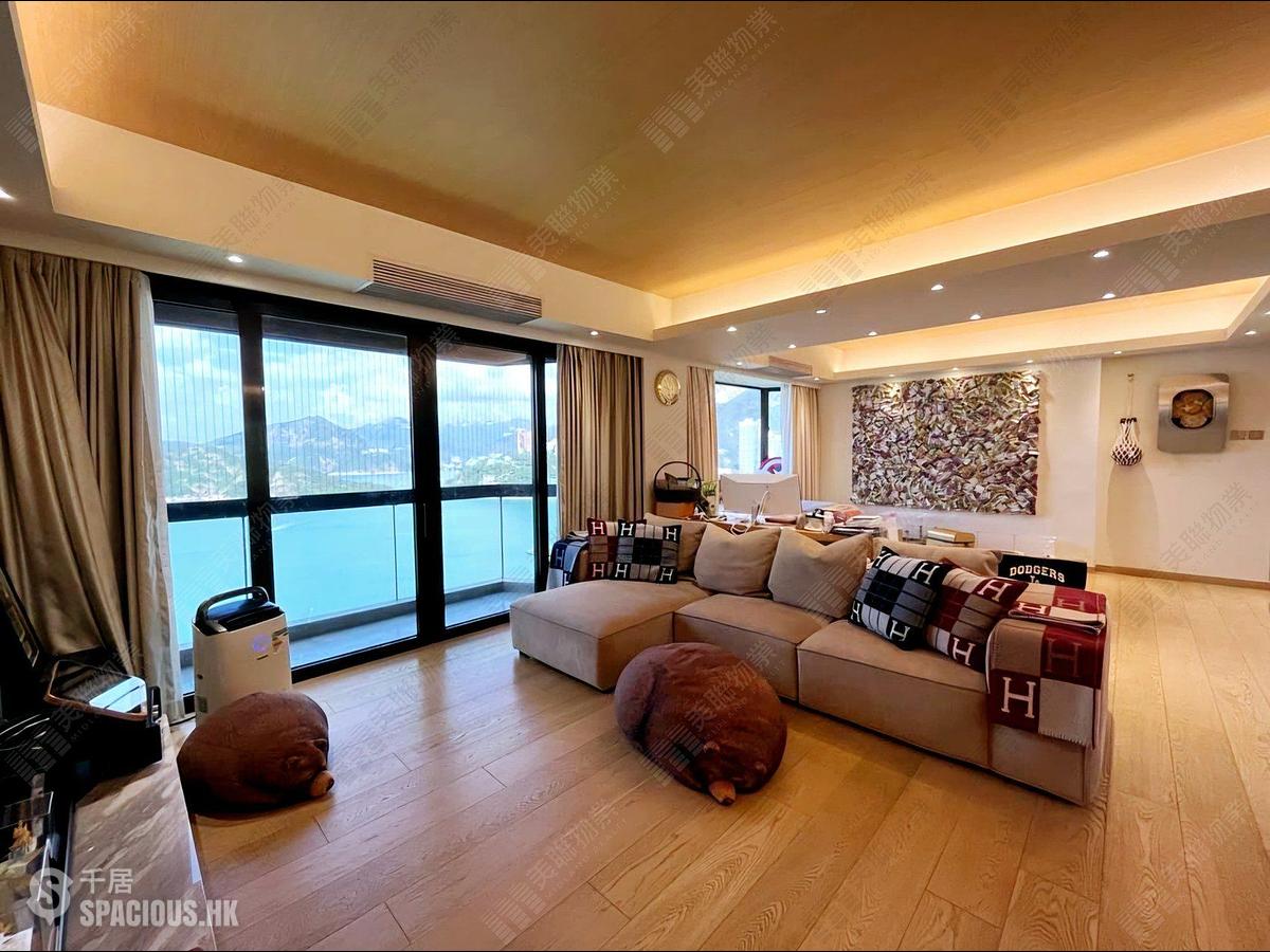 Repulse Bay - Ruby Court 01