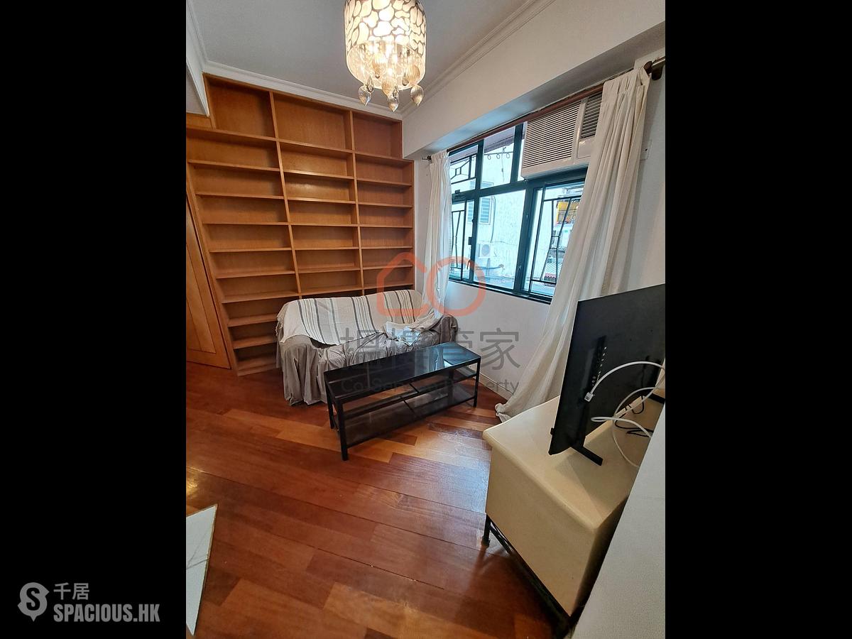 苏豪 - 中发大厦 01