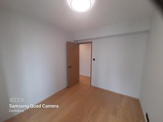 Mid Levels Central - Robinson Place Block 2 09