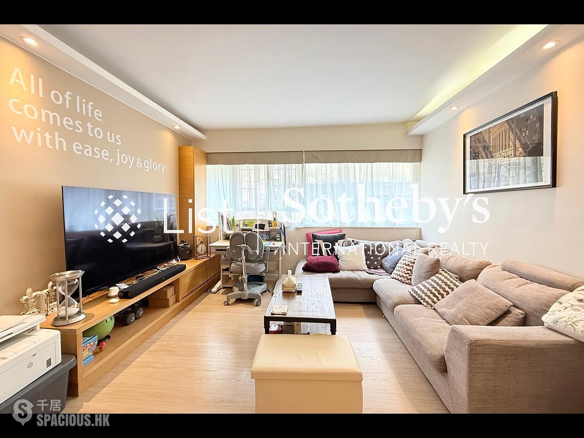 Pok Fu Lam - Baguio Villa 01