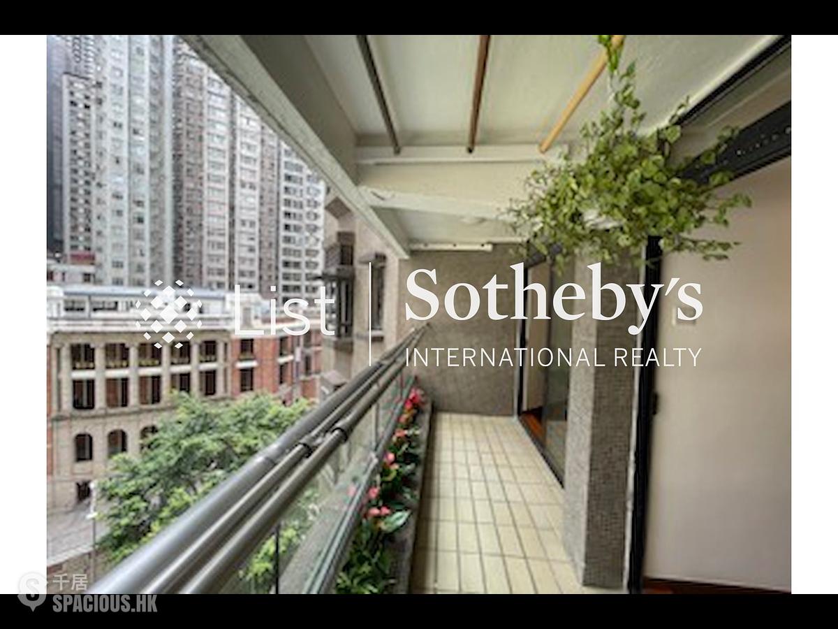Soho - Albron Court 01