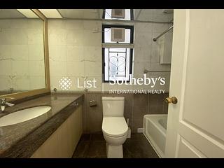 Mid Levels Central - Clovelly Court 05