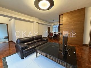 Happy Valley - Aroma House 02
