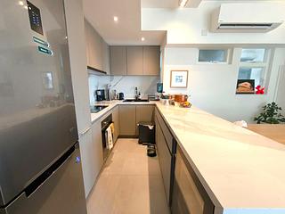 Mid Levels Central - Vantage Park 02