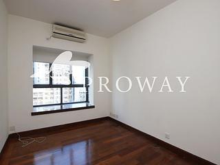 Mid Levels Central - Winsome Park 05
