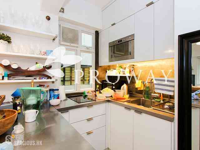 Sheung Wan - Tai Wing House 05