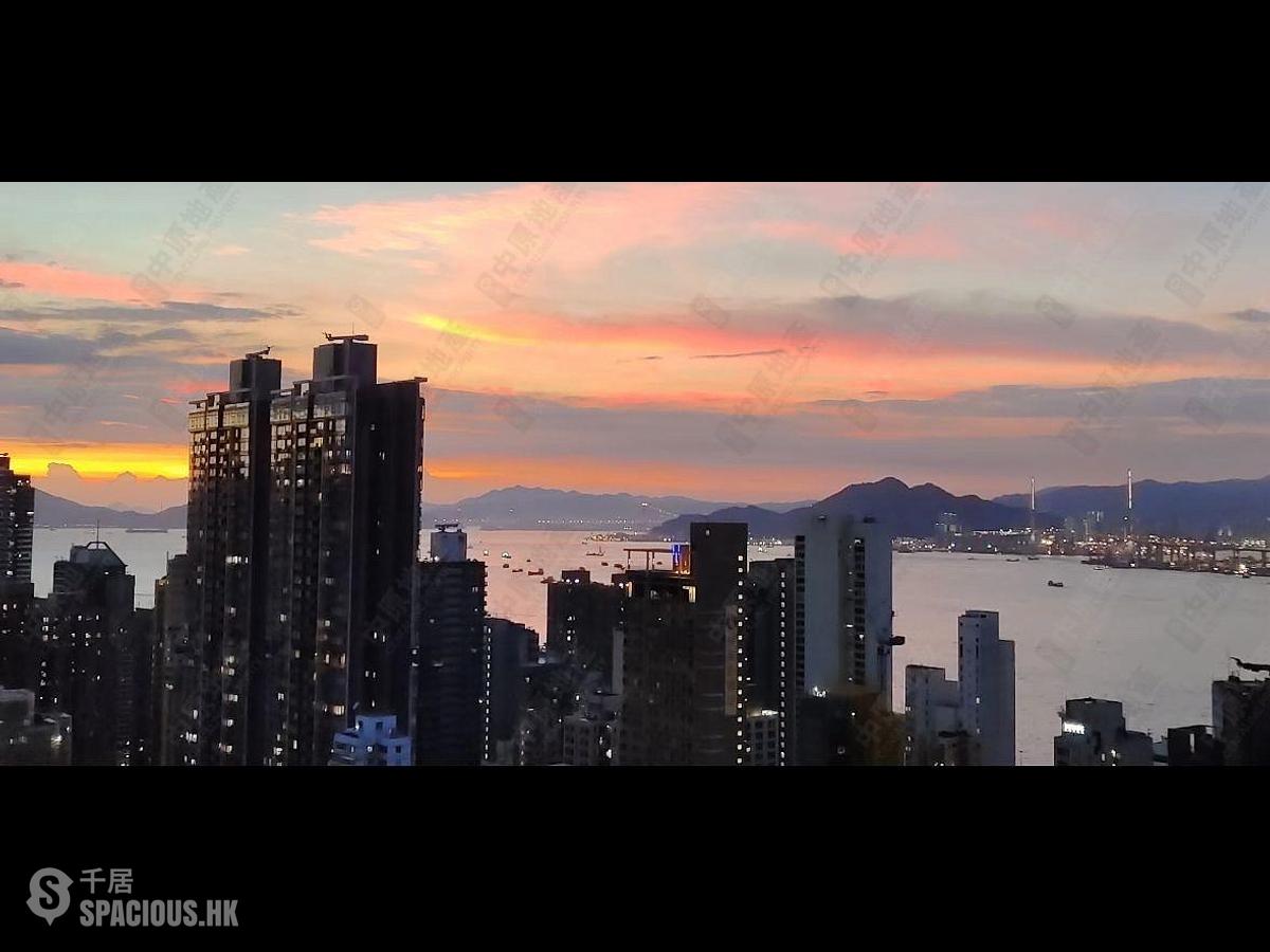 Sai Ying Pun - Centre Place 01