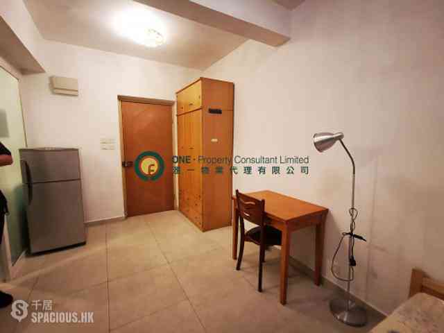 Sheung Wan - Ko Shing Building 01