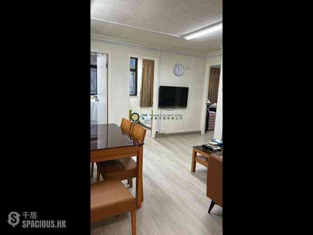 Sai Ying Pun - Po Fung Building 01