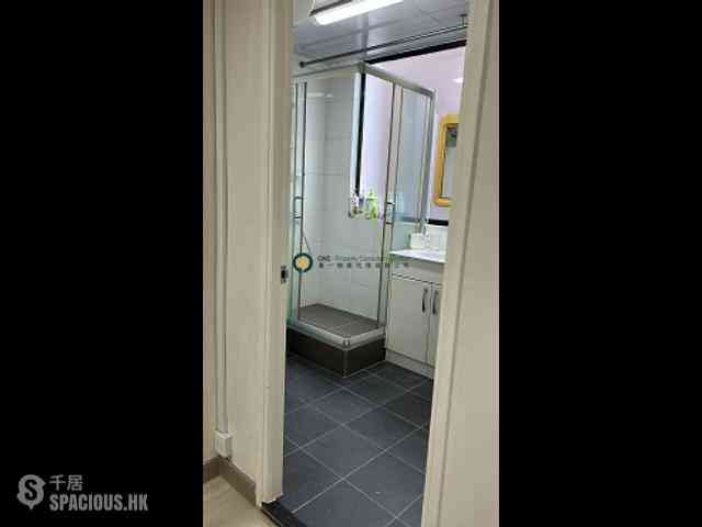 Sai Ying Pun - Po Fung Building 06