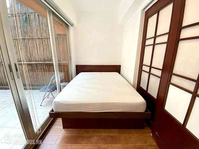 Sheung Wan - Shing Wan Building 01