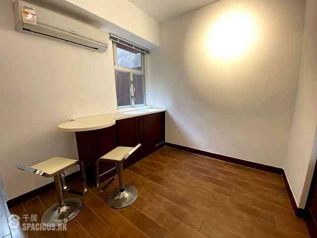 Sheung Wan - Shing Wan Building 09