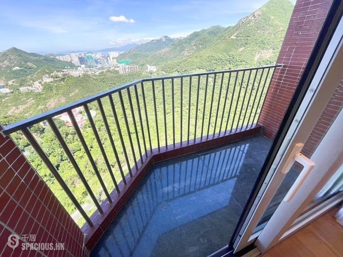 Repulse Bay - The Brentwood 01