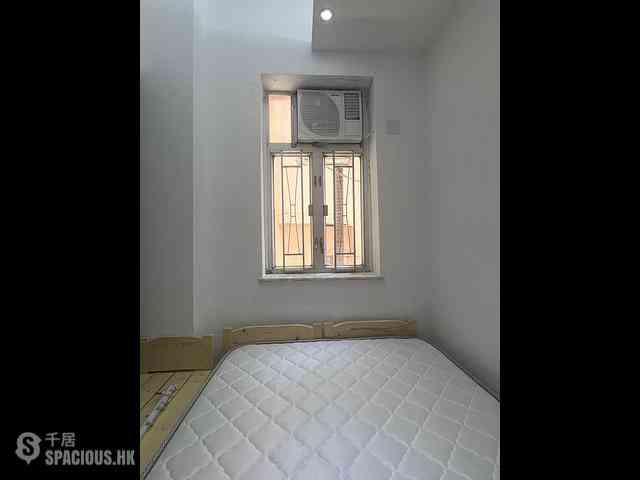 Quarry Bay - Yuen Tung Building 04