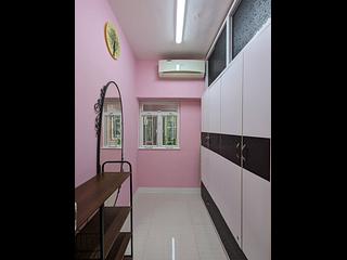 North Point - Hang Ying House 07