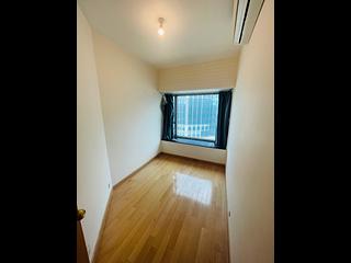 West Kowloon - Sorrento 04