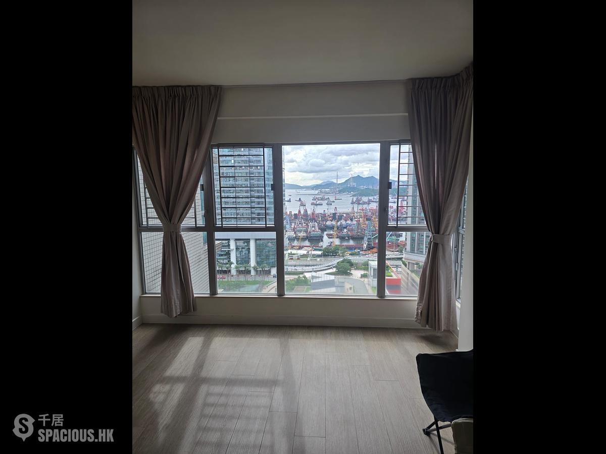 West Kowloon - The Waterfront 01