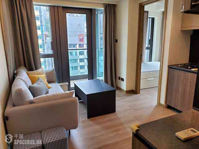 Sai Ying Pun - One・Artlane 01