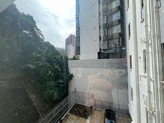 Happy Valley - Shan Kwong Towers Block 2 03