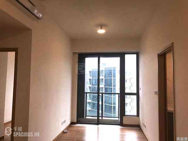 Tseung Kwan O - The Papillons Block 7 06