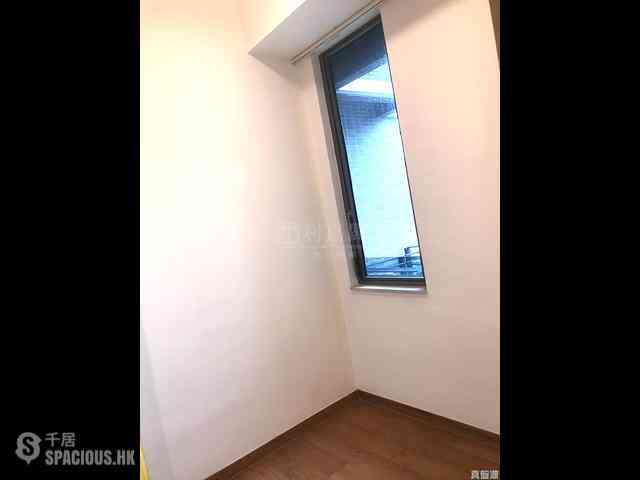 Tseung Kwan O - The Papillons Block 7 08