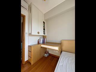 Tseung Kwan O - The Papillons Block 5 05