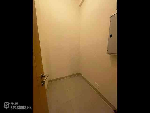 Jordan - Grand Austin Block 2 06