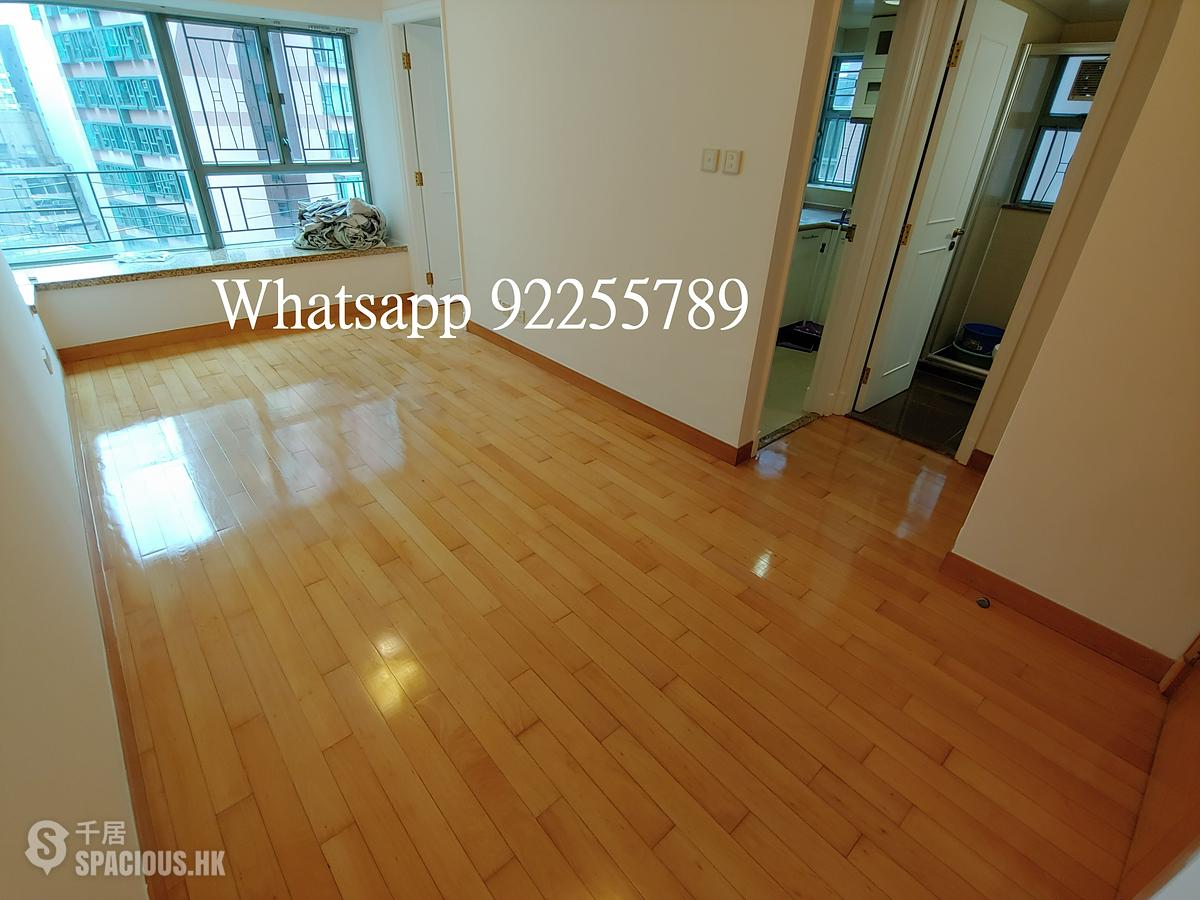 Sheung Wan - Queen's Terrace 01