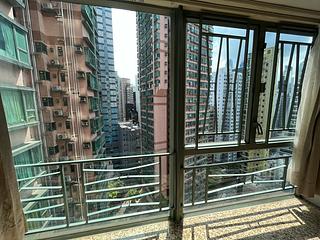 Sheung Wan - Queen's Terrace 02