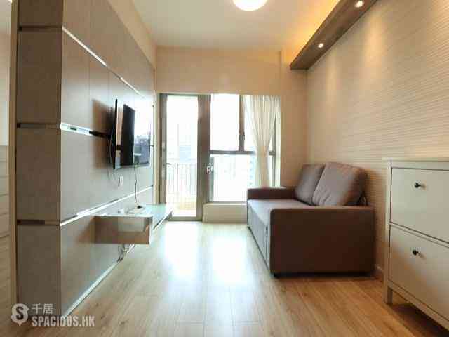 Wan Chai - The Zenith 01
