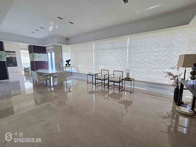 Repulse Bay - Grosvenor Place 02